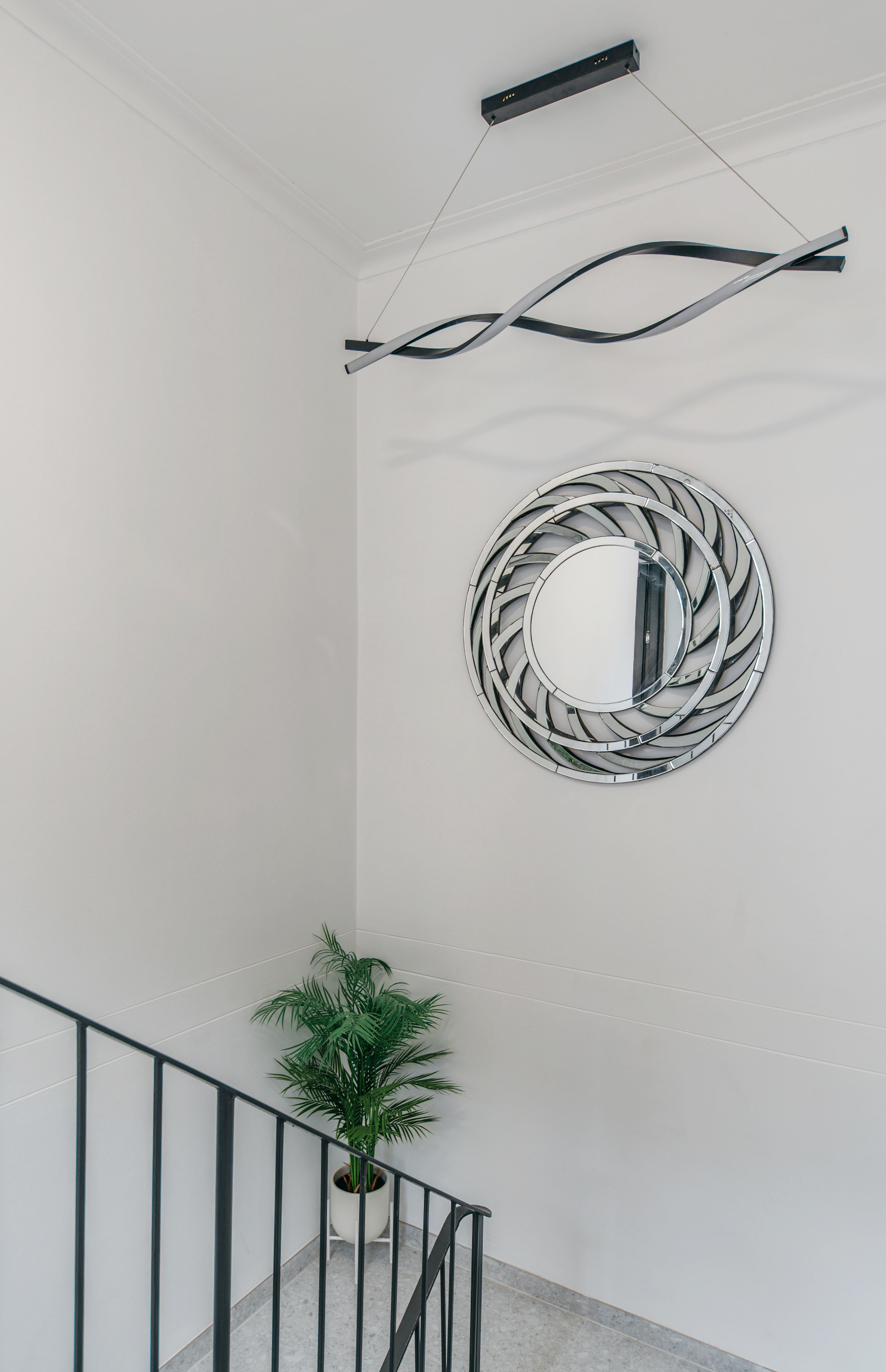 AP2-019_O2W5468-HDR.jpg (1)